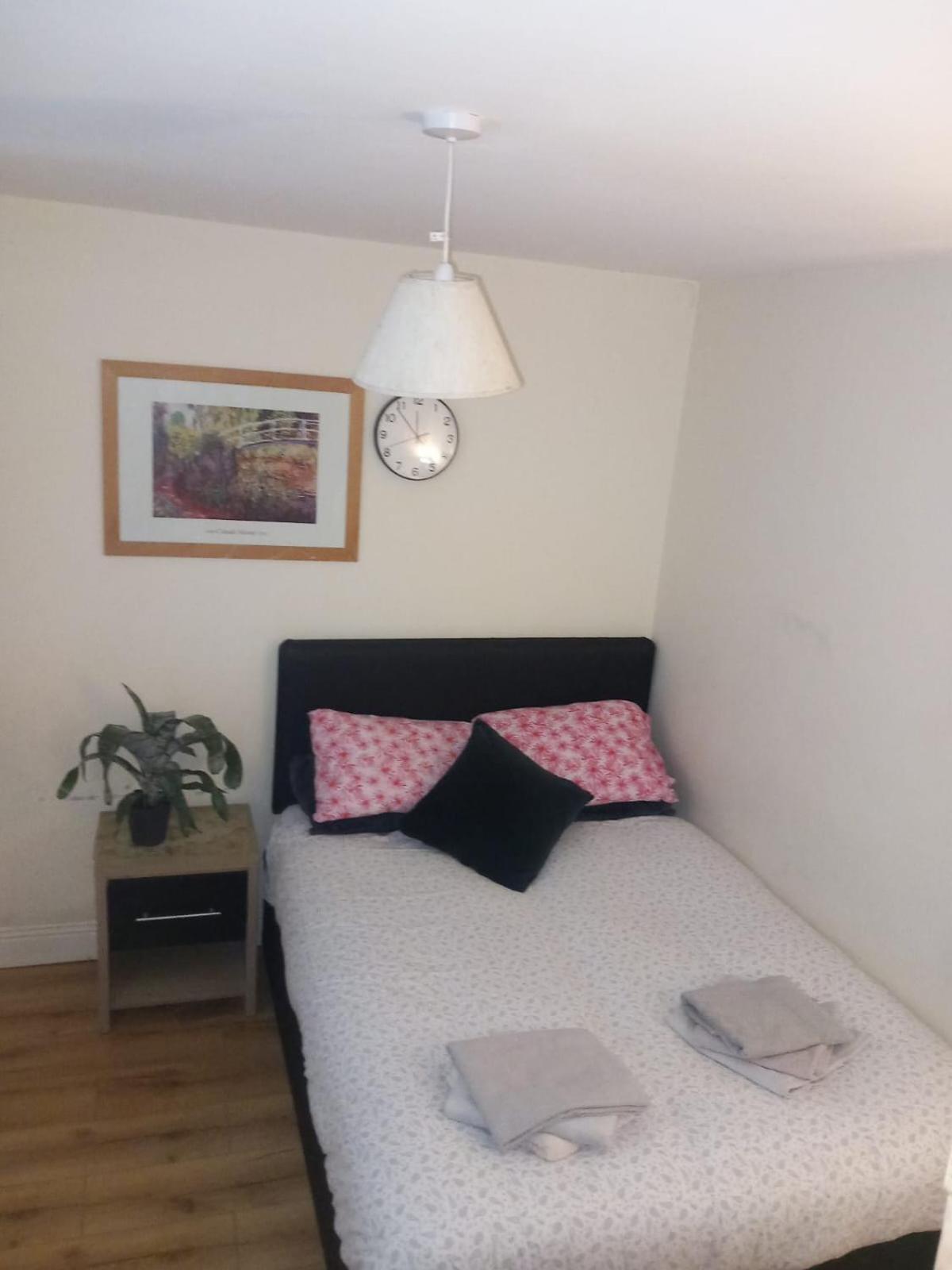 The Comfy Cottage 스워드 외부 사진